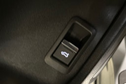 harmaa Audi Q4 e-tron 2023 kuva 43.