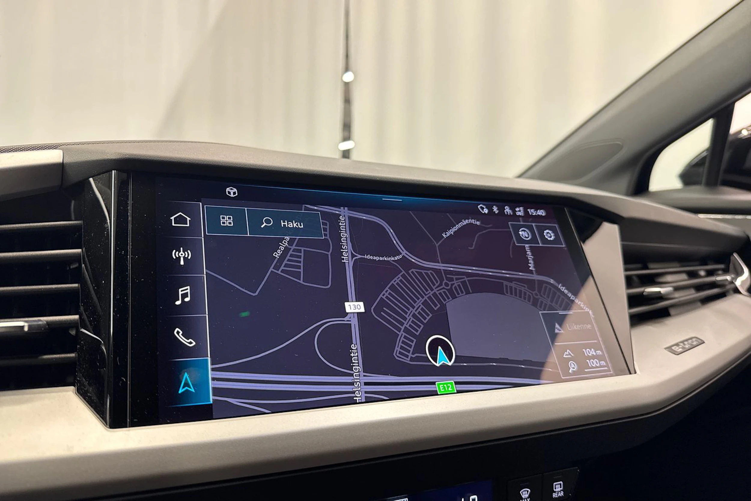 musta Audi Q4 e-tron 2023 kuva 21.