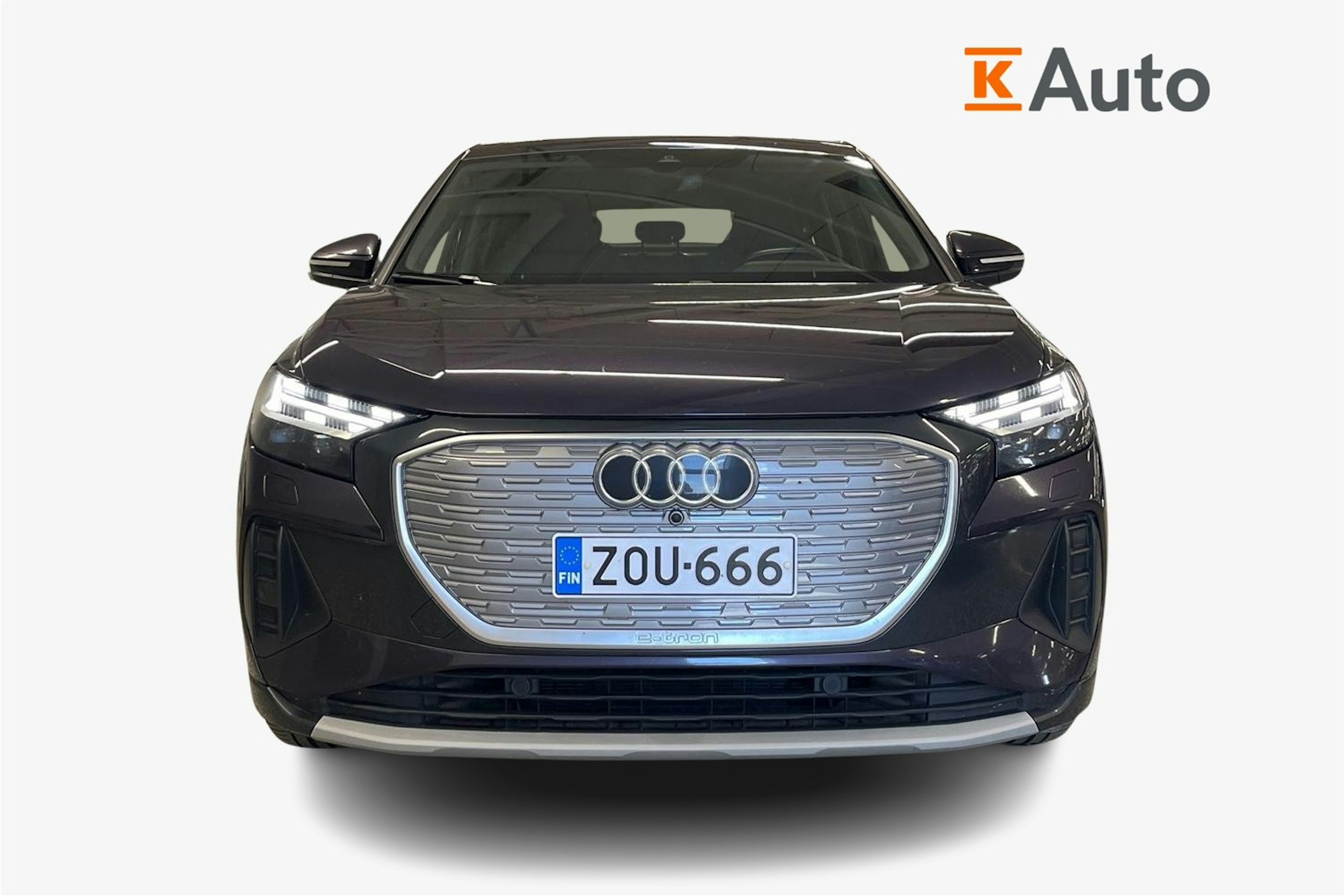 violetti Audi Q4 e-tron 2023 kuva 5.