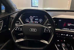 violetti Audi Q4 e-tron 2023 kuva 17.
