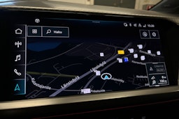 violetti Audi Q4 e-tron 2023 kuva 25.