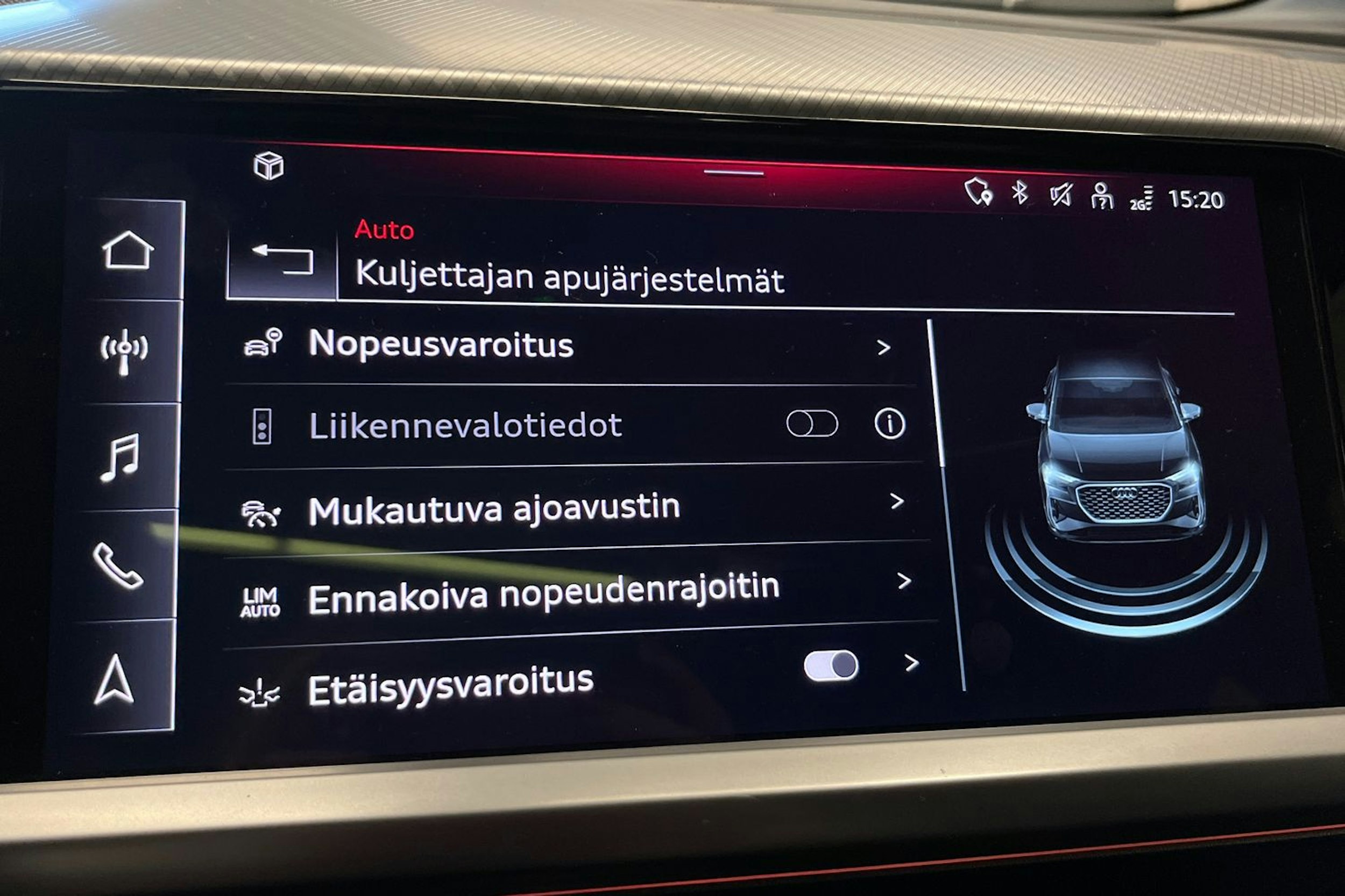 violetti Audi Q4 e-tron 2023 kuva 28.