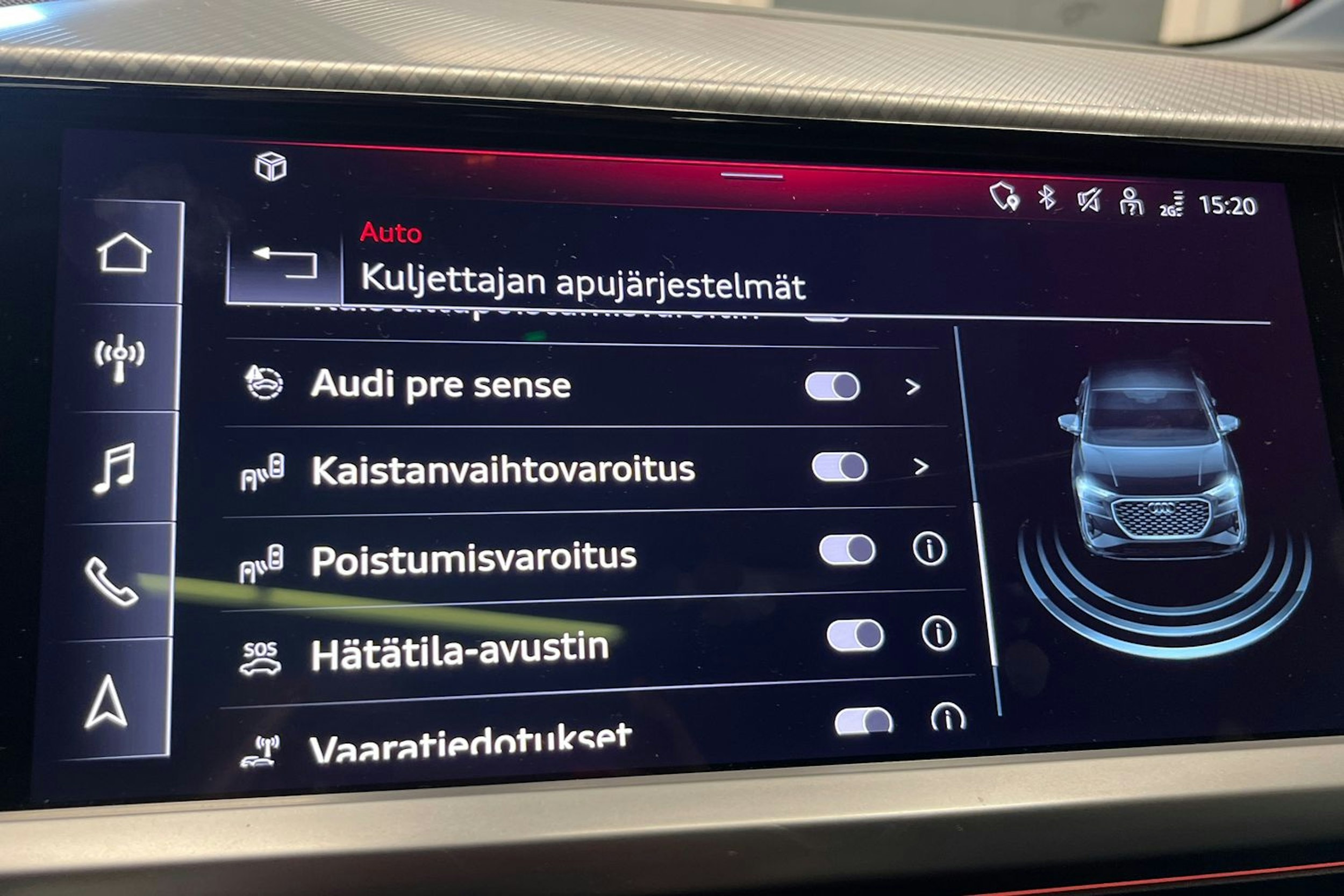 violetti Audi Q4 e-tron 2023 kuva 29.