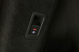 violetti Audi Q4 e-tron 2023 kuva 34.