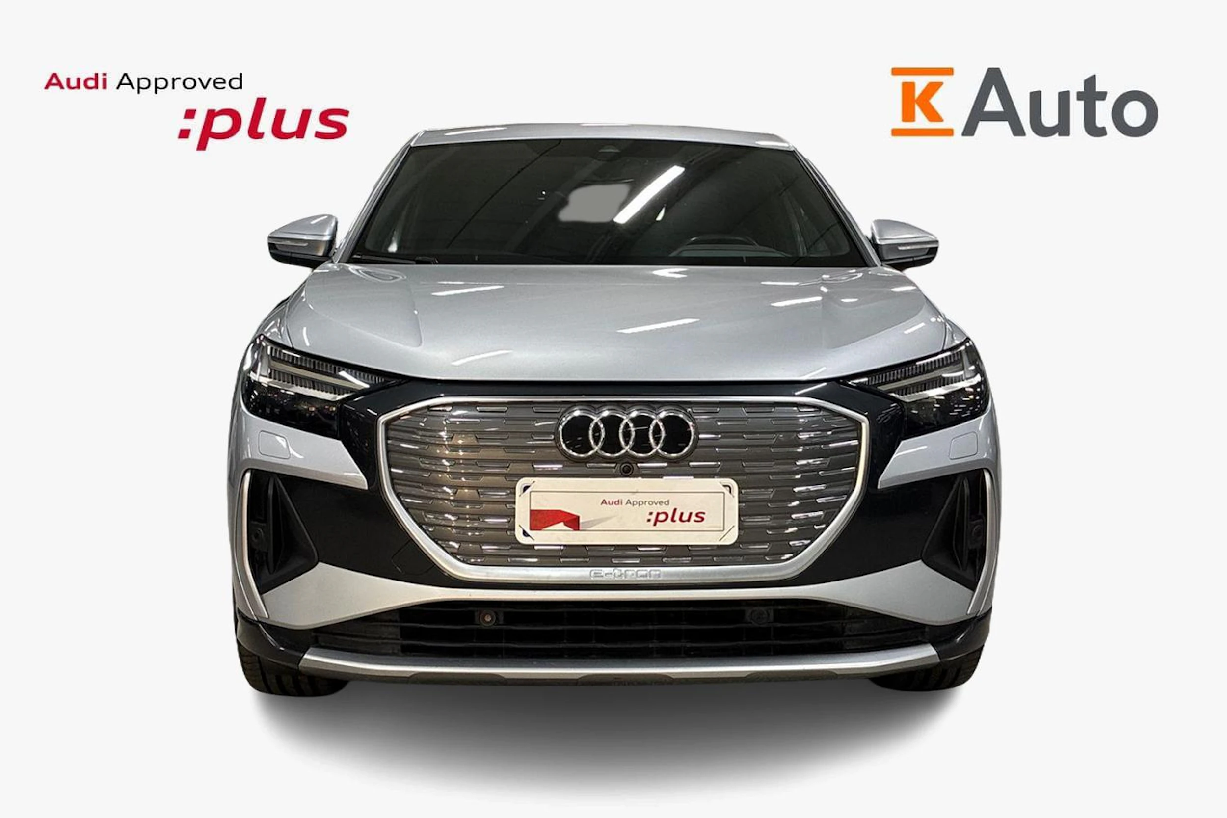 harmaa Audi Q4 e-tron 2023 kuva 4.