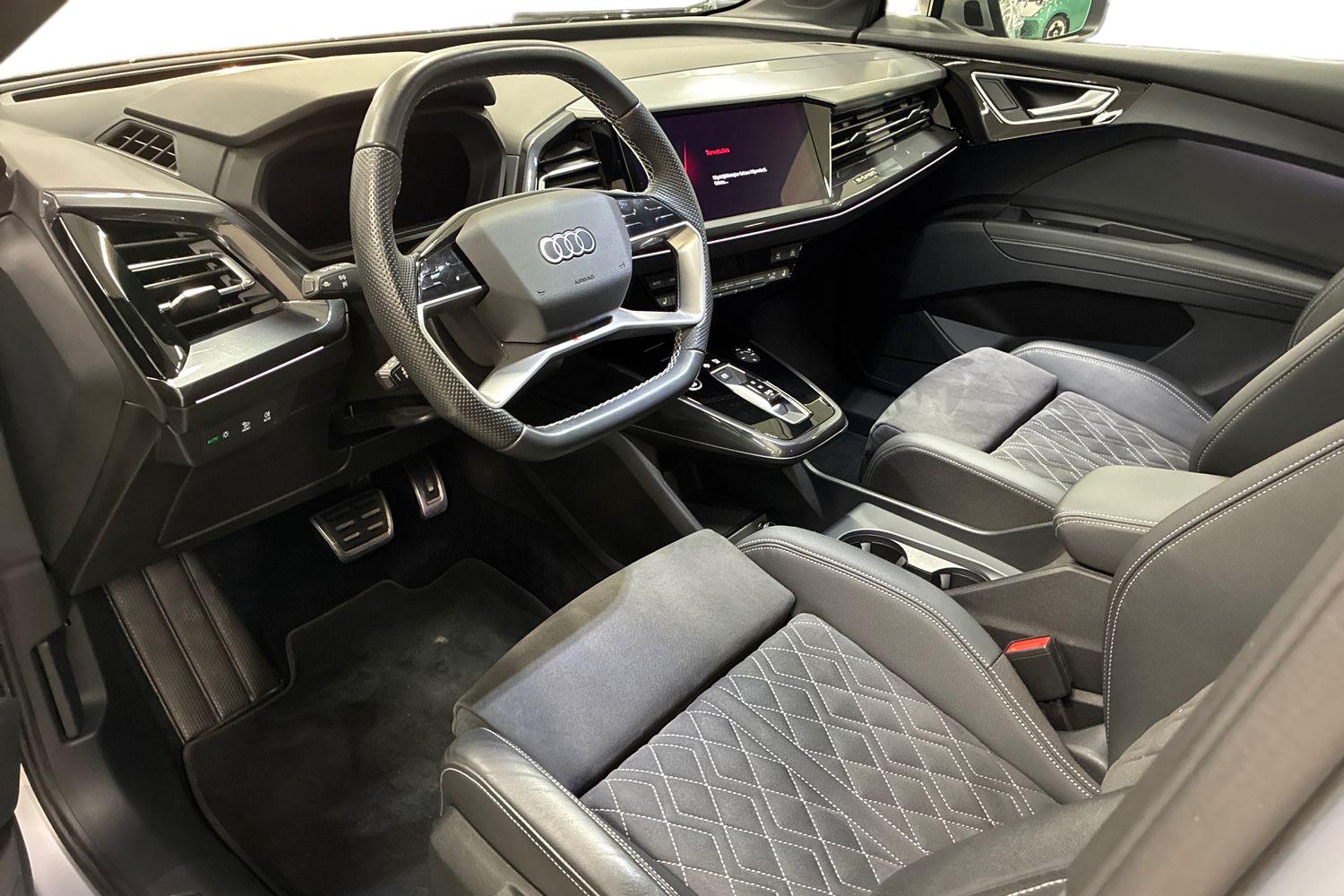 Audi Q4 e-tron 2023, photo 6/32