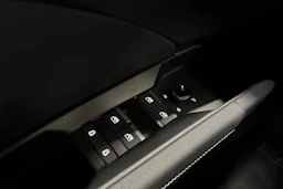 harmaa Audi Q4 e-tron 2023 kuva 17.