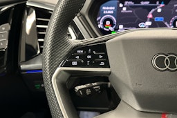 musta Audi Q4 e-tron 2023 kuva 9.
