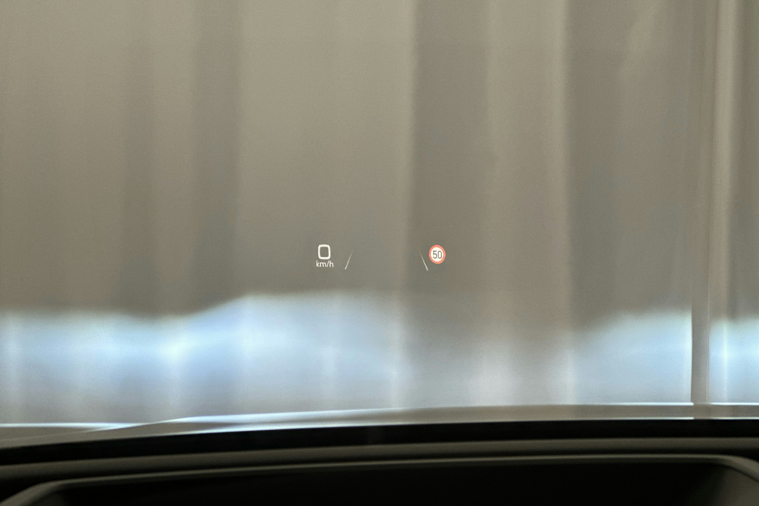 musta Audi Q4 e-tron 2023 kuva 13.