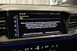 musta Audi Q4 e-tron 2023 kuva 16.