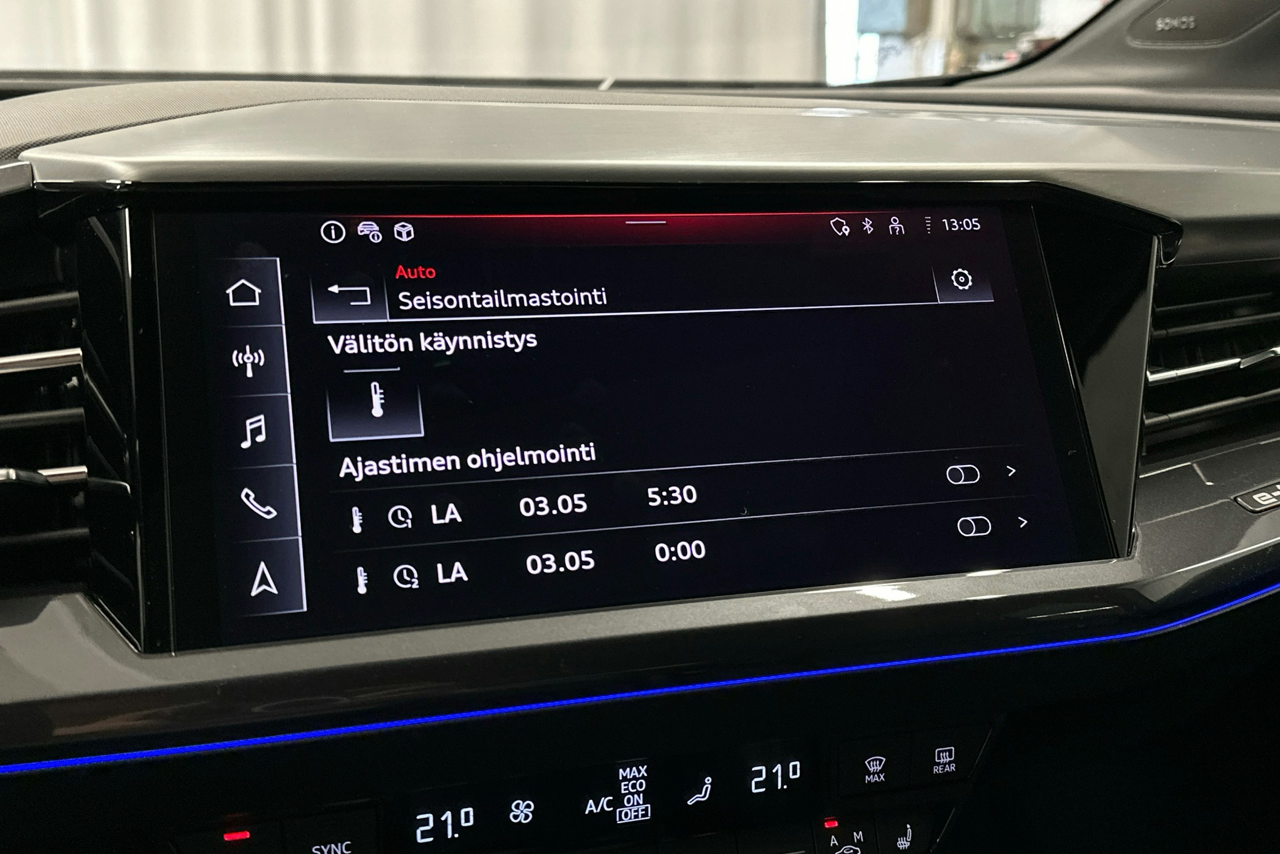 musta Audi Q4 e-tron 2023 kuva 17.