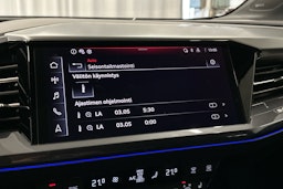 musta Audi Q4 e-tron 2023 kuva 17.