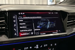 musta Audi Q4 e-tron 2023 kuva 18.