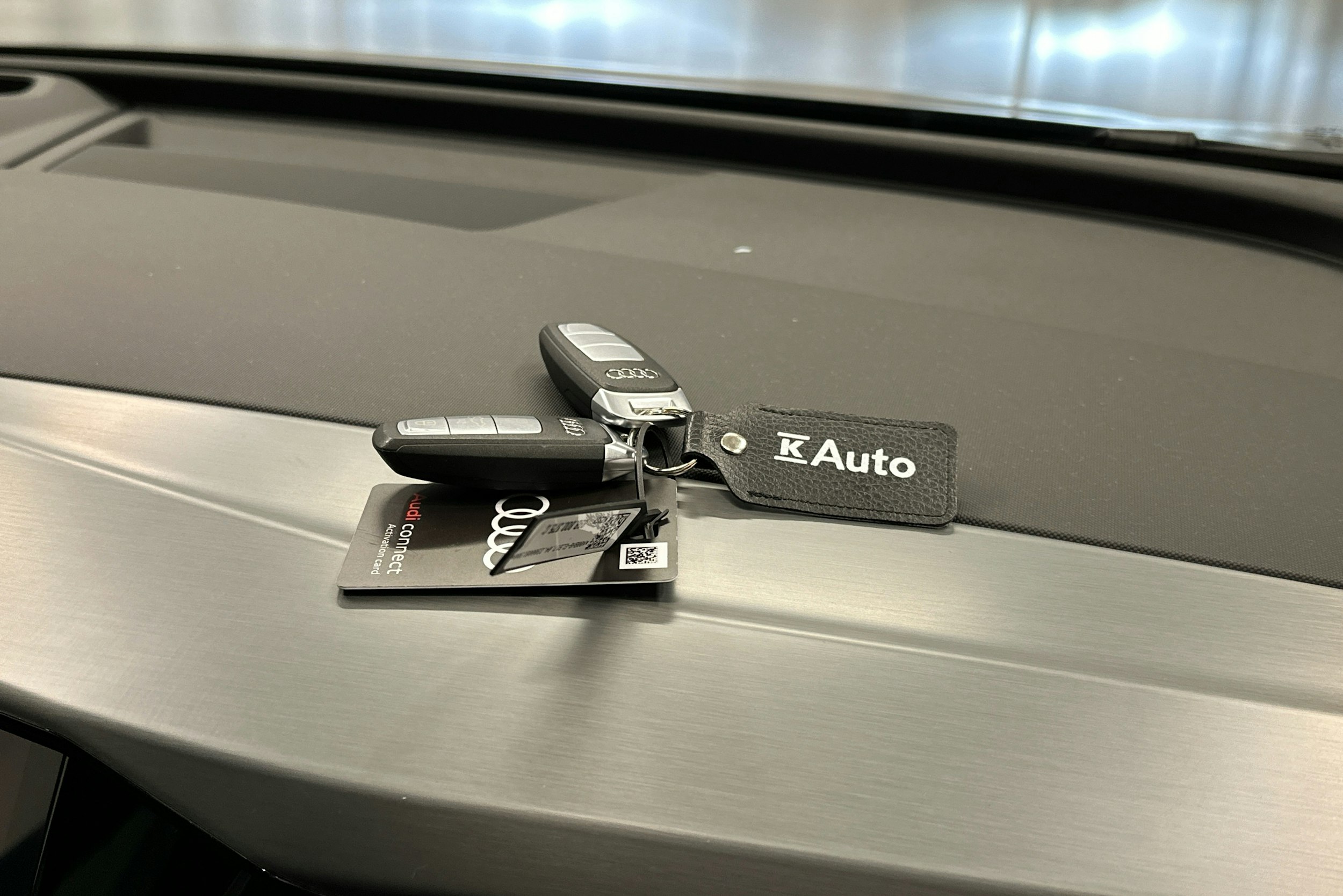 musta Audi Q4 e-tron 2023 kuva 35.