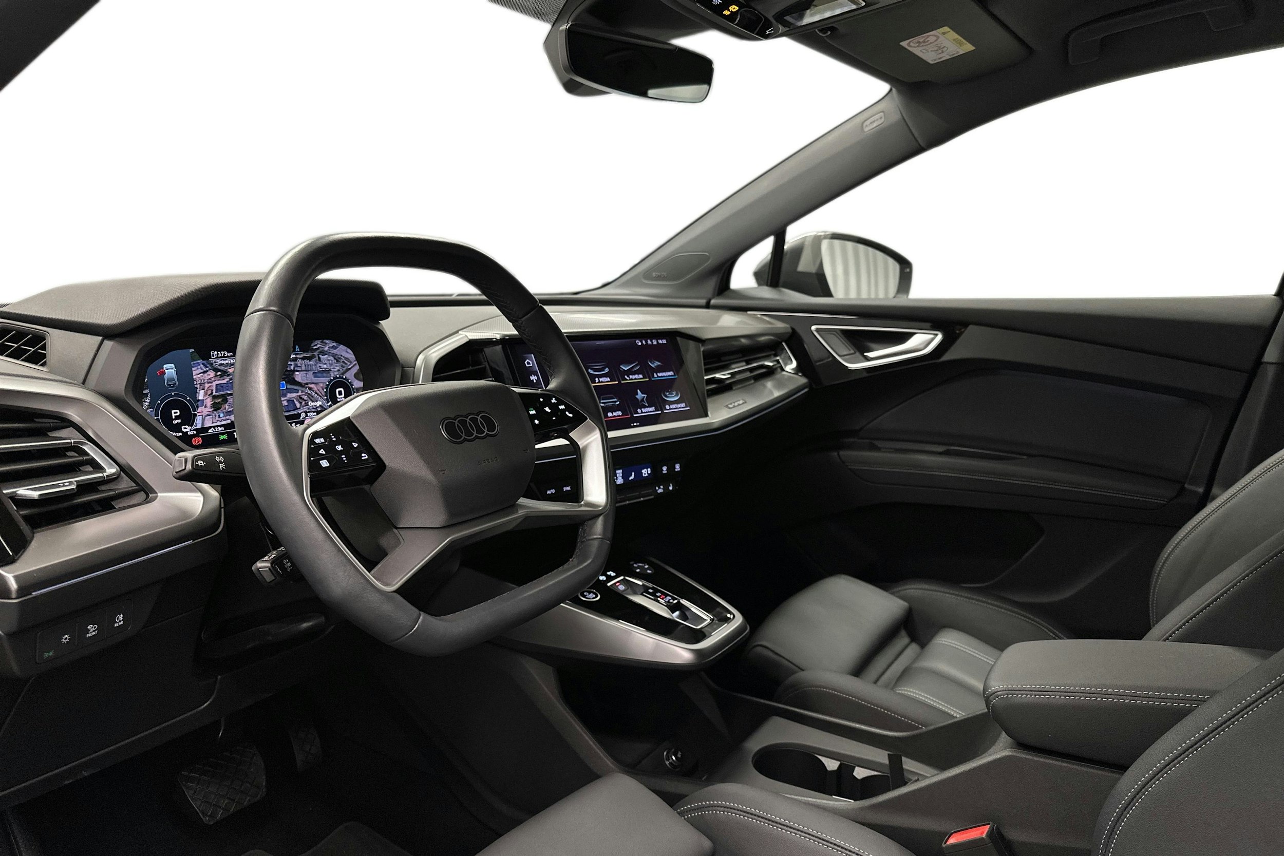 harmaa Audi Q4 e-tron 2023 kuva 7.
