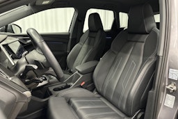 harmaa Audi Q4 e-tron 2023 kuva 17.
