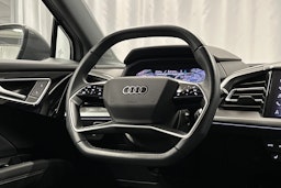 harmaa Audi Q4 e-tron 2023 kuva 18.