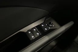 harmaa Audi Q4 e-tron 2024 kuva 15.