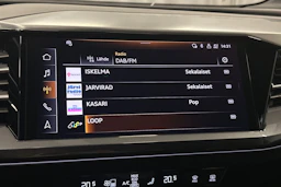 harmaa Audi Q4 e-tron 2024 kuva 19.