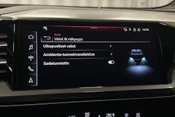 harmaa Audi Q4 e-tron 2024 kuva 30.