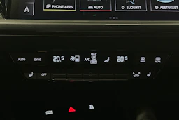 harmaa Audi Q4 e-tron 2024 kuva 36.