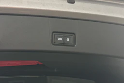 harmaa Audi Q4 e-tron 2024 kuva 40.