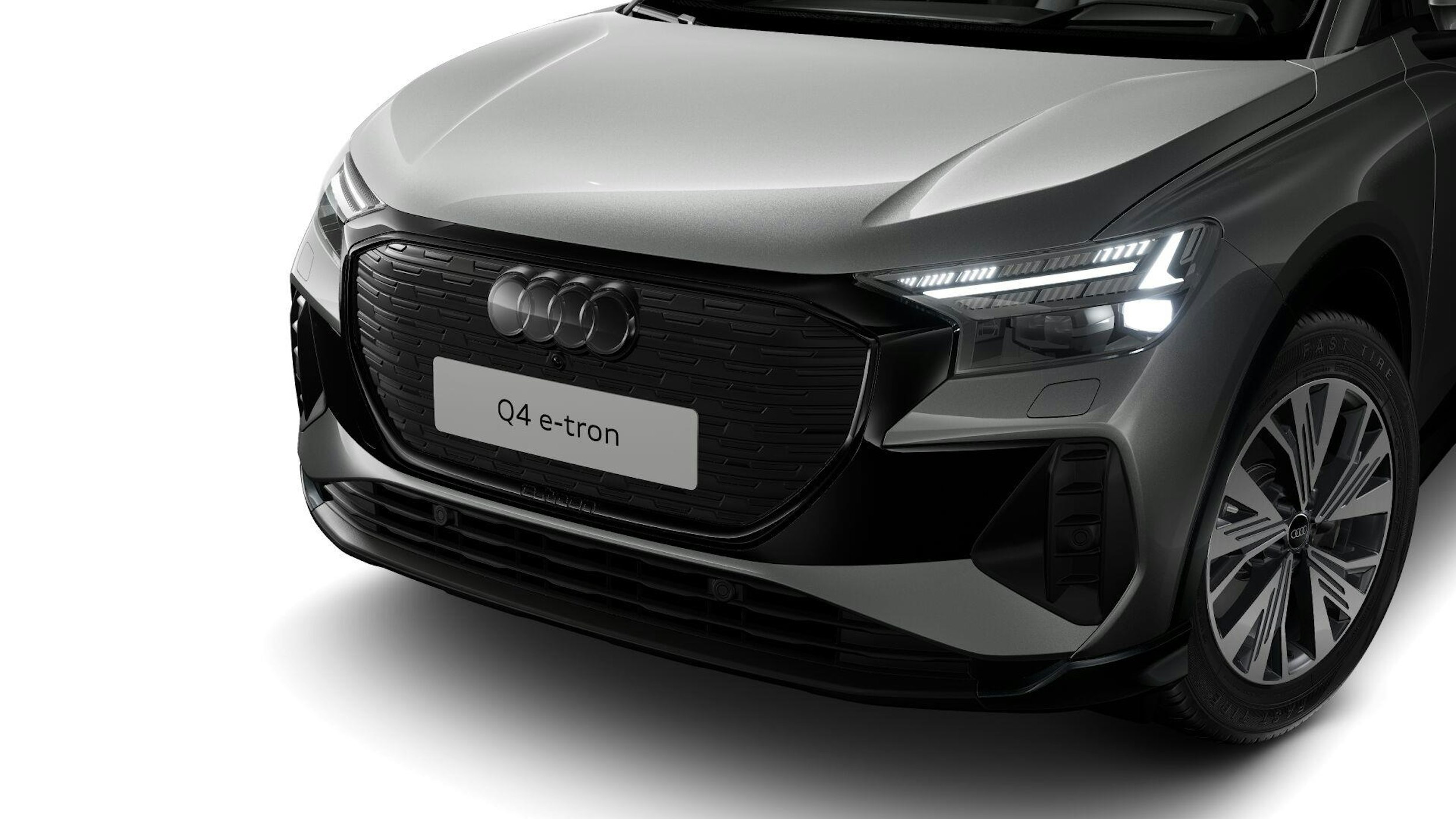 harmaa Audi Q4 e-tron 2024 kuva 2.