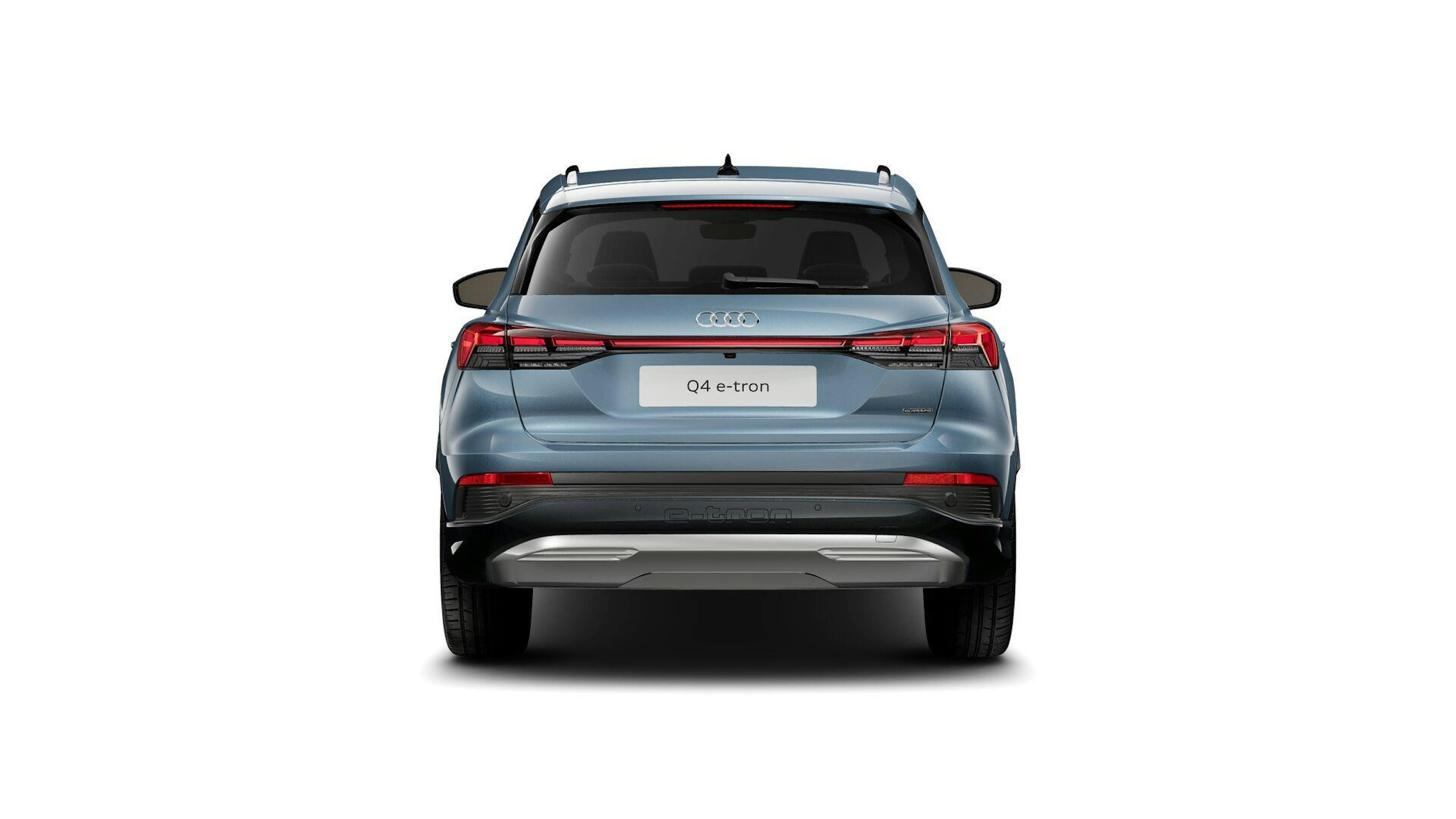 sininen Audi Q4 e-tron 2024 kuva 4.