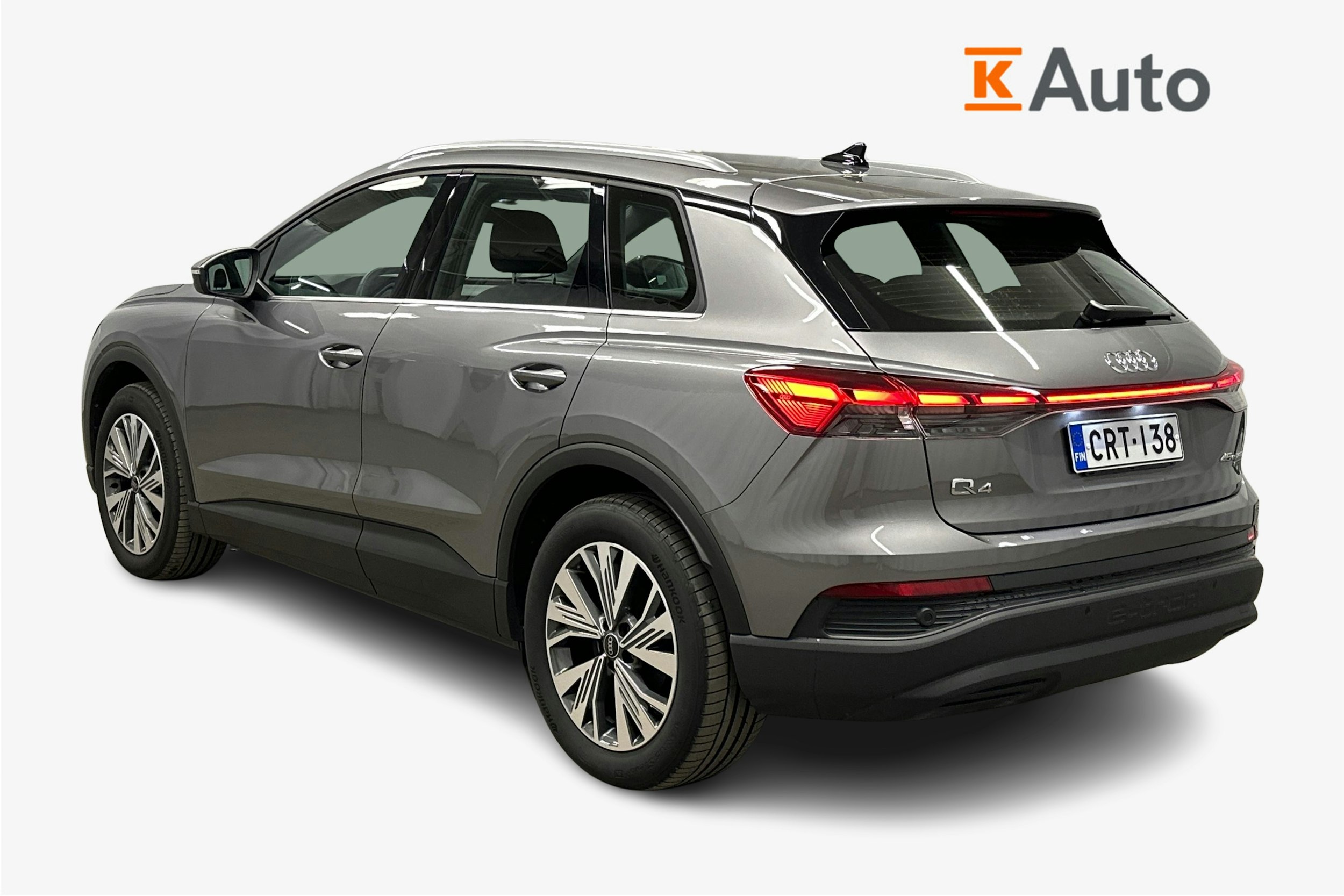 harmaa Audi Q4 e-tron 2024 kuva 2.