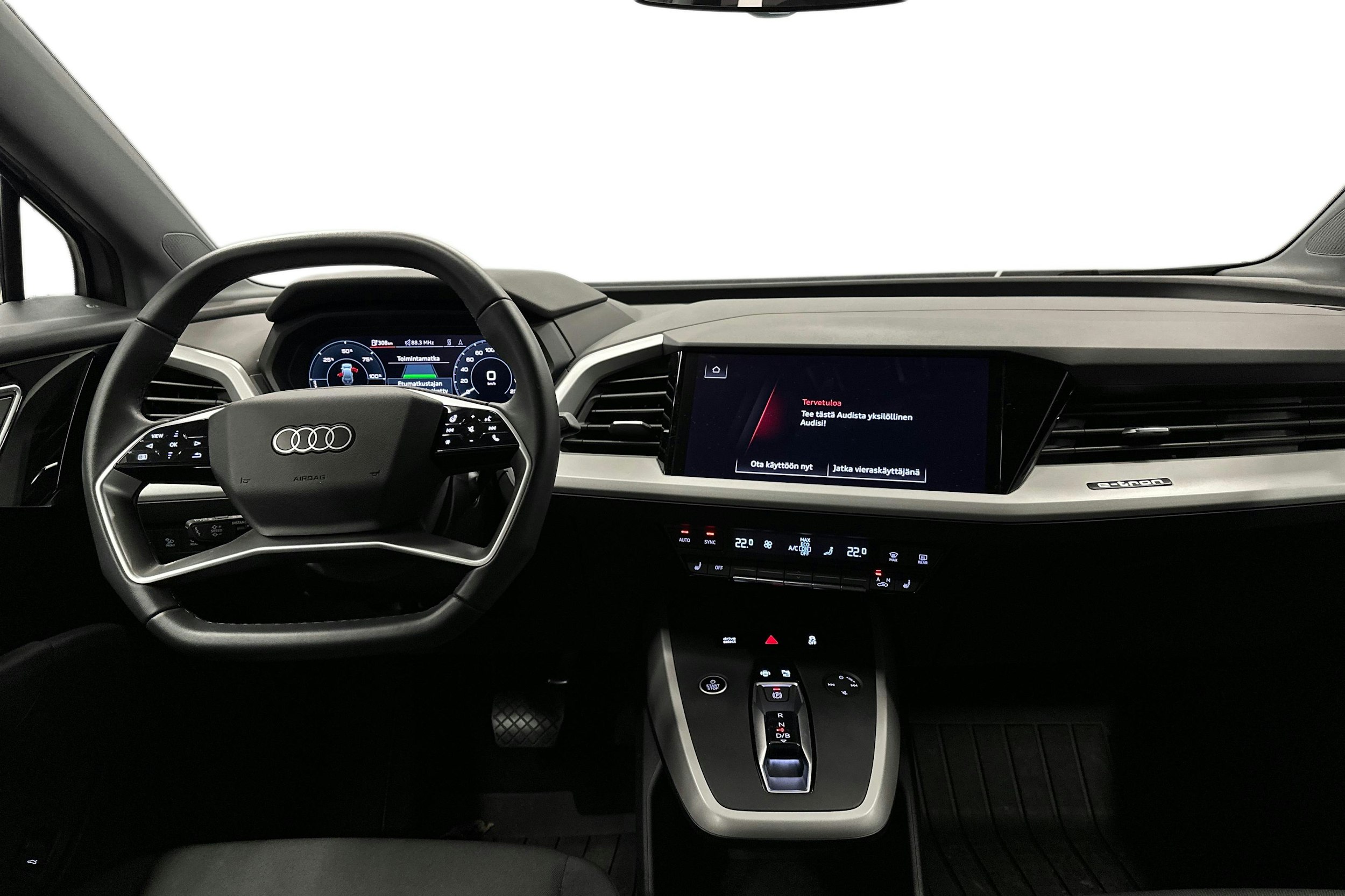 harmaa Audi Q4 e-tron 2024 kuva 7.