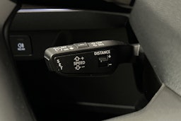 valkoinen Audi Q4 e-tron 2024 kuva 20.