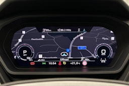 valkoinen Audi Q4 e-tron 2024 kuva 21.