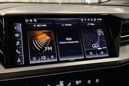 valkoinen Audi Q4 e-tron 2024 kuva 22.