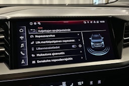 valkoinen Audi Q4 e-tron 2024 kuva 26.