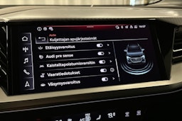 valkoinen Audi Q4 e-tron 2024 kuva 27.