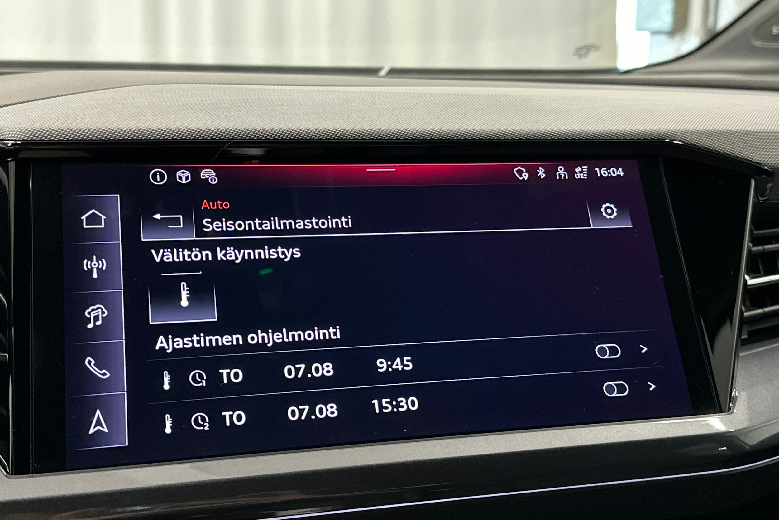 valkoinen Audi Q4 e-tron 2025 kuva 26.