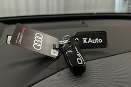 valkoinen Audi Q4 e-tron 2025 kuva 33.