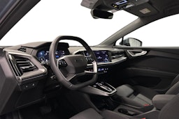 sininen Audi Q4 e-tron 2024 kuva 7.