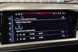 sininen Audi Q4 e-tron 2024 kuva 28.