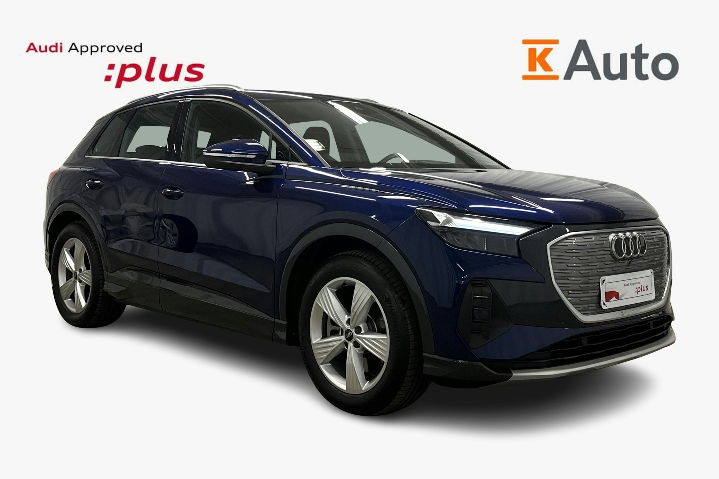 sininen Audi Q4 e-tron 2024 kuva 1.