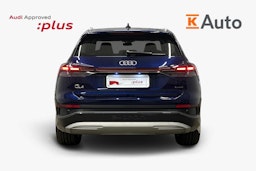 sininen Audi Q4 e-tron 2024 kuva 3.