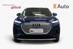 sininen Audi Q4 e-tron 2024 kuva 5.