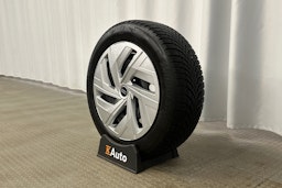 sininen Audi Q4 e-tron 2024 kuva 12.