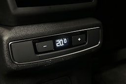 sininen Audi Q4 e-tron 2024 kuva 16.