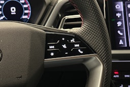 valkoinen Audi Q4 e-tron 2024 kuva 21.