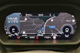 valkoinen Audi Q4 e-tron 2024 kuva 24.