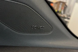 sininen Audi Q4 e-tron 2024 kuva 4.