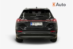 musta Audi Q4 e-tron 2024 kuva 3.