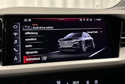 musta Audi Q4 e-tron 2024 kuva 27.