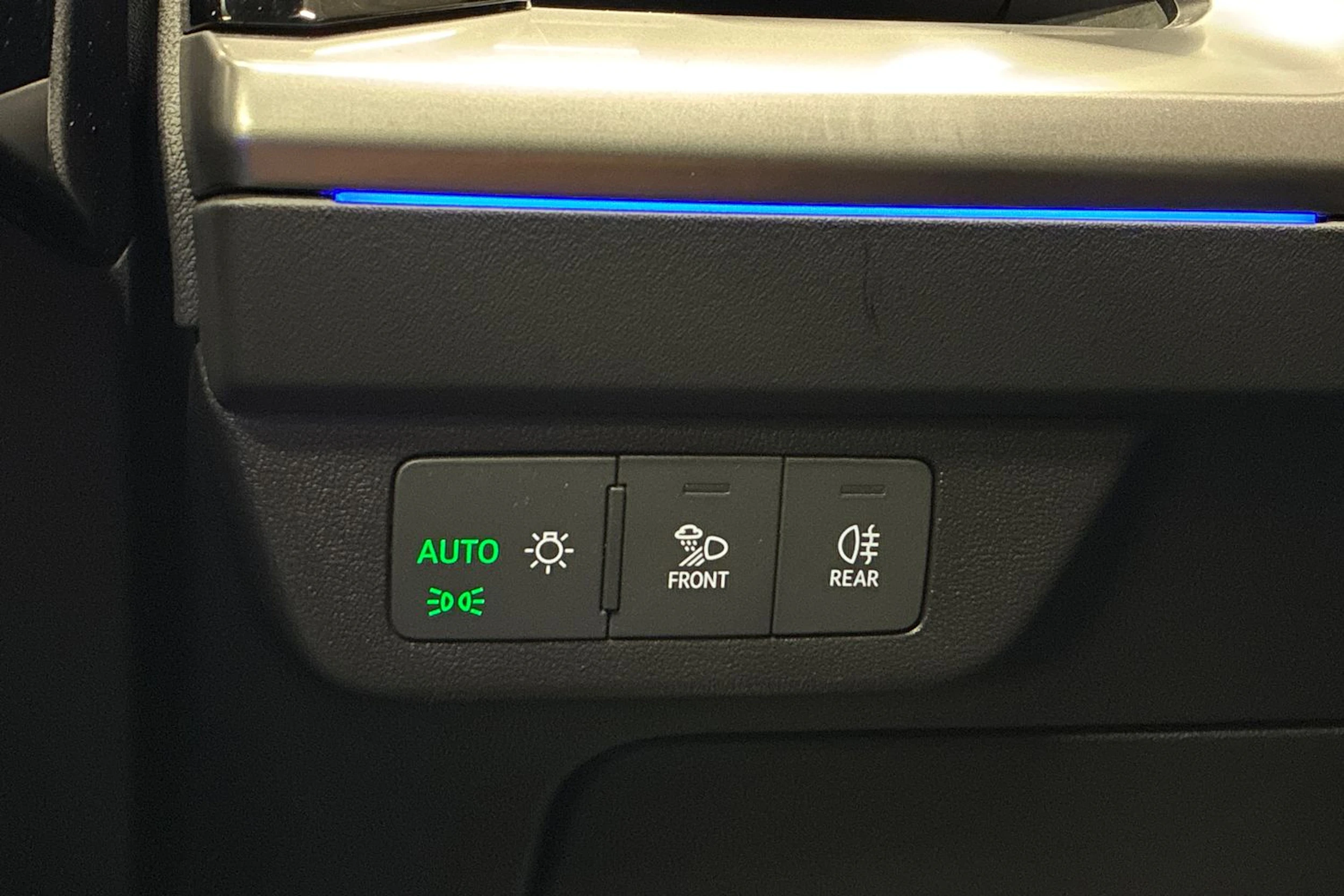 violetti Audi Q4 e-tron 2024 kuva 16.